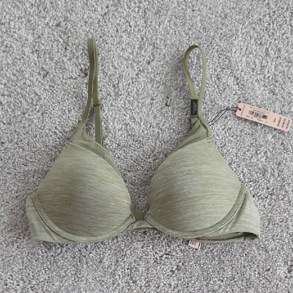 Victoria's Secret Sage Green Bra - Soze 32A